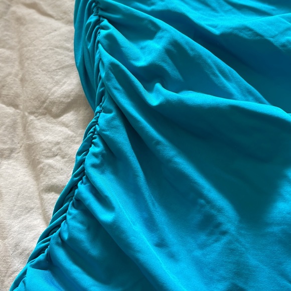 Swimsuit one piece with removable straps brand new - Picture 3 of 11